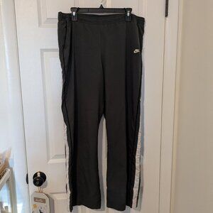 Nike Fit Dry sportswear baggy pants size Large